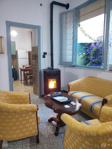 Casa Vacanze Zarinu أورغوسولو المظهر الخارجي الصورة