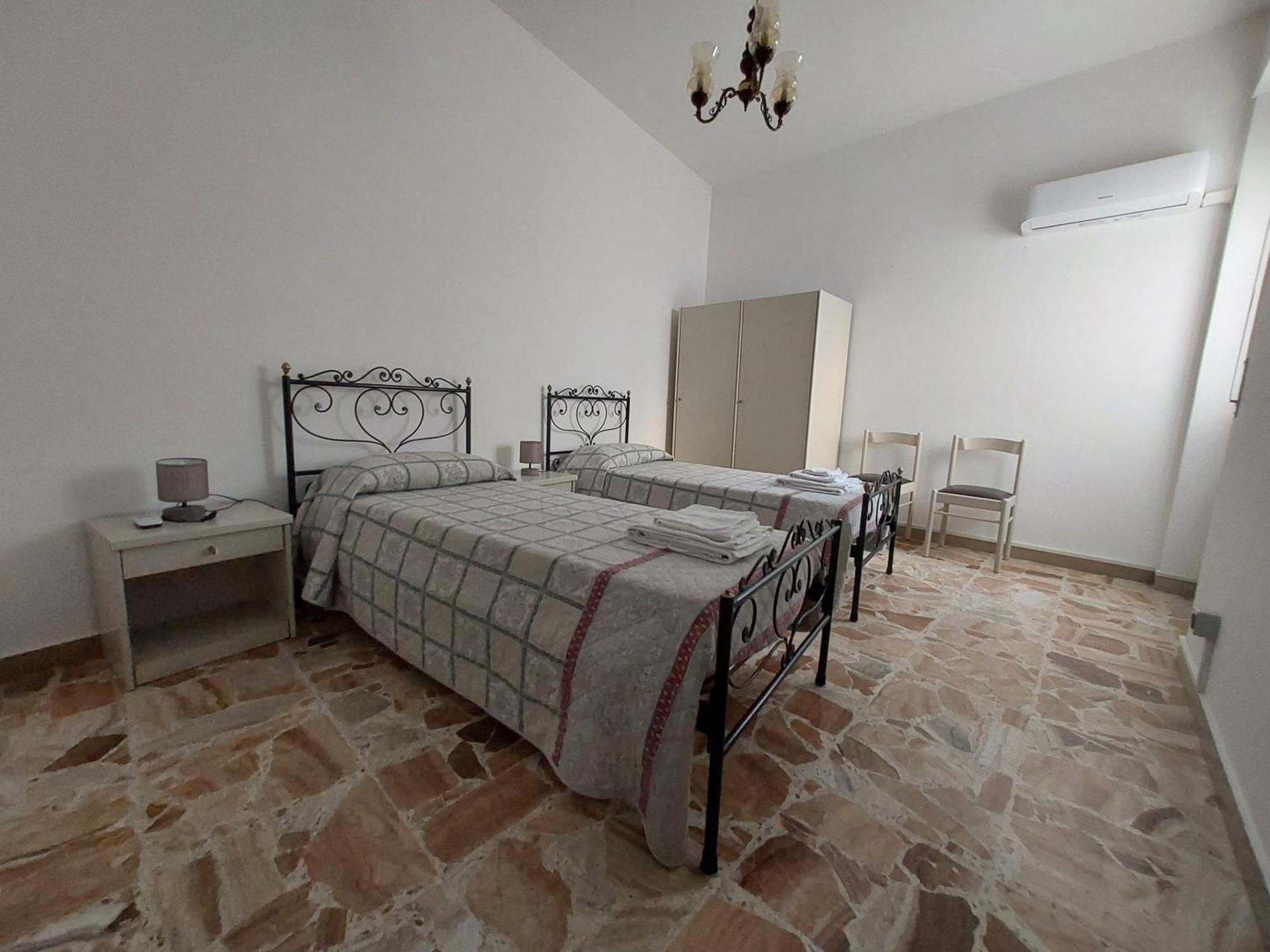 Casa Vacanze Zarinu أورغوسولو المظهر الخارجي الصورة