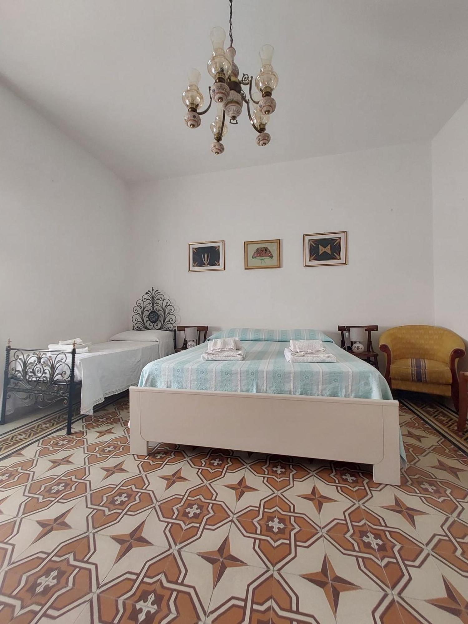Casa Vacanze Zarinu أورغوسولو المظهر الخارجي الصورة