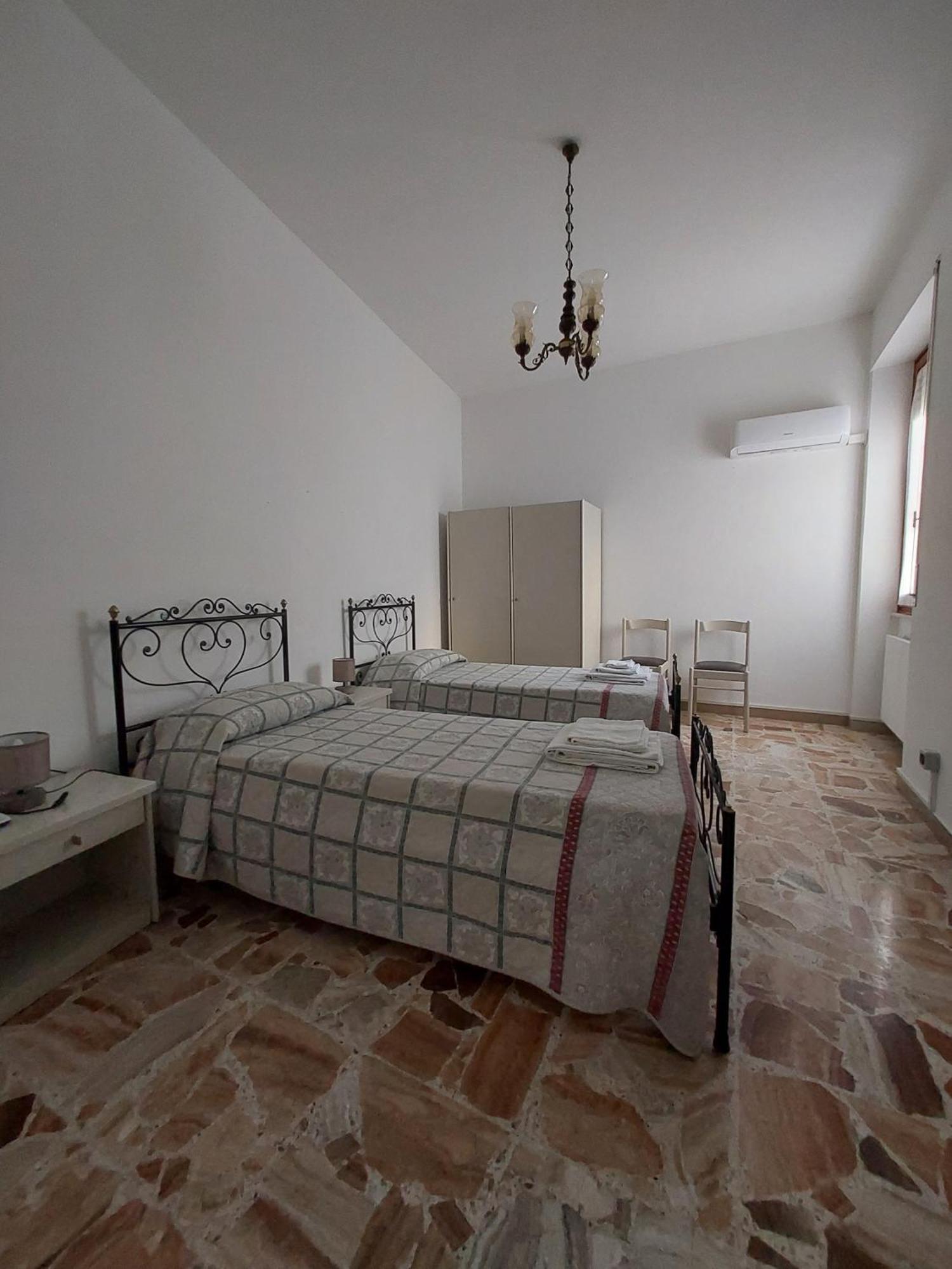Casa Vacanze Zarinu أورغوسولو المظهر الخارجي الصورة